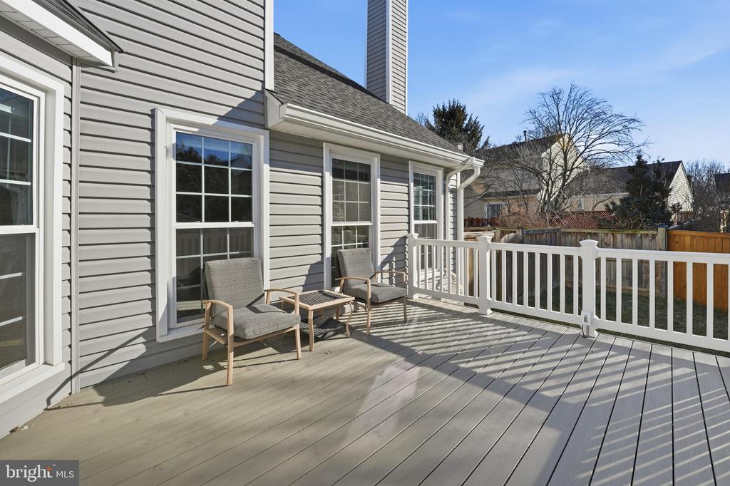 207 GRAFTON WAY NE
