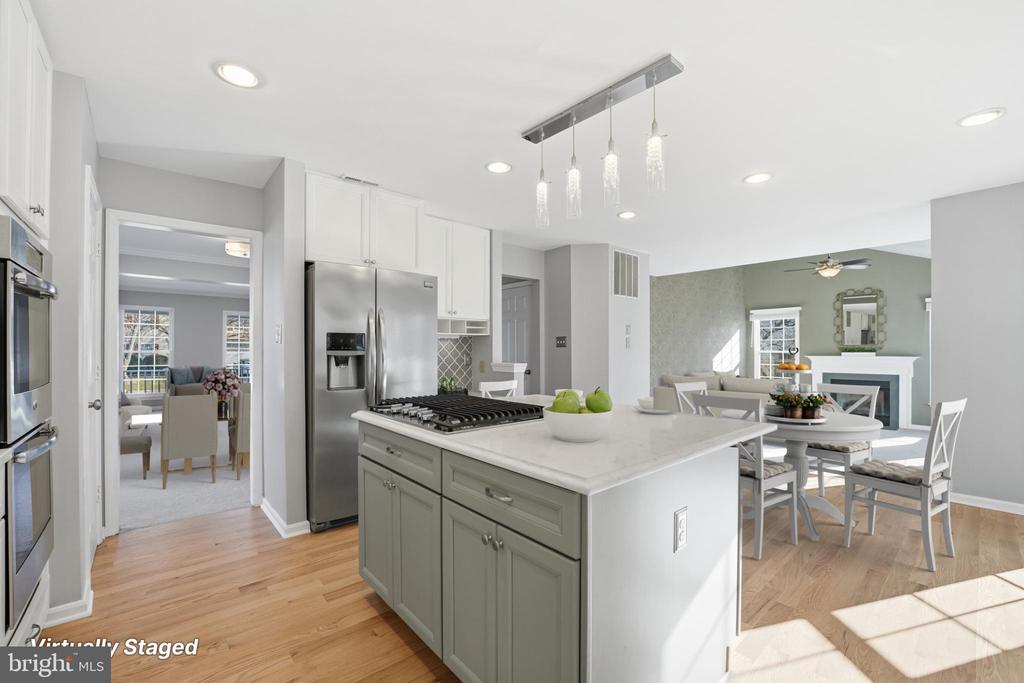 207 GRAFTON WAY NE