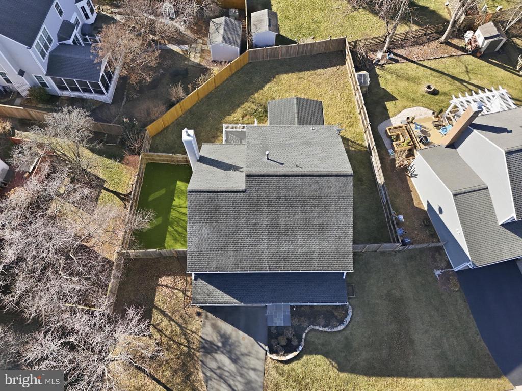 207 GRAFTON WAY NE