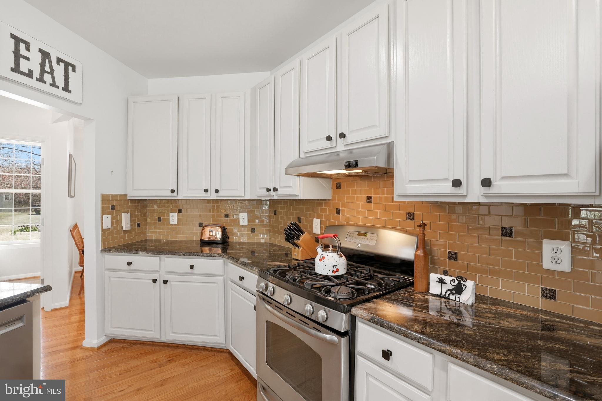 21422 PLYMOUTH PLACE