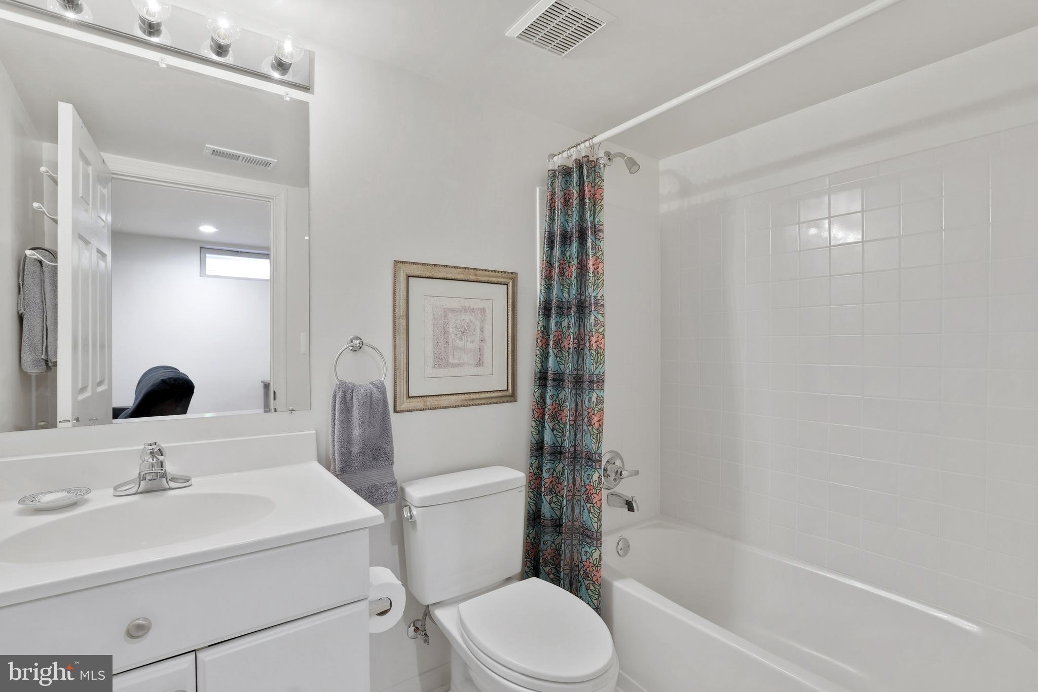 21422 PLYMOUTH PLACE