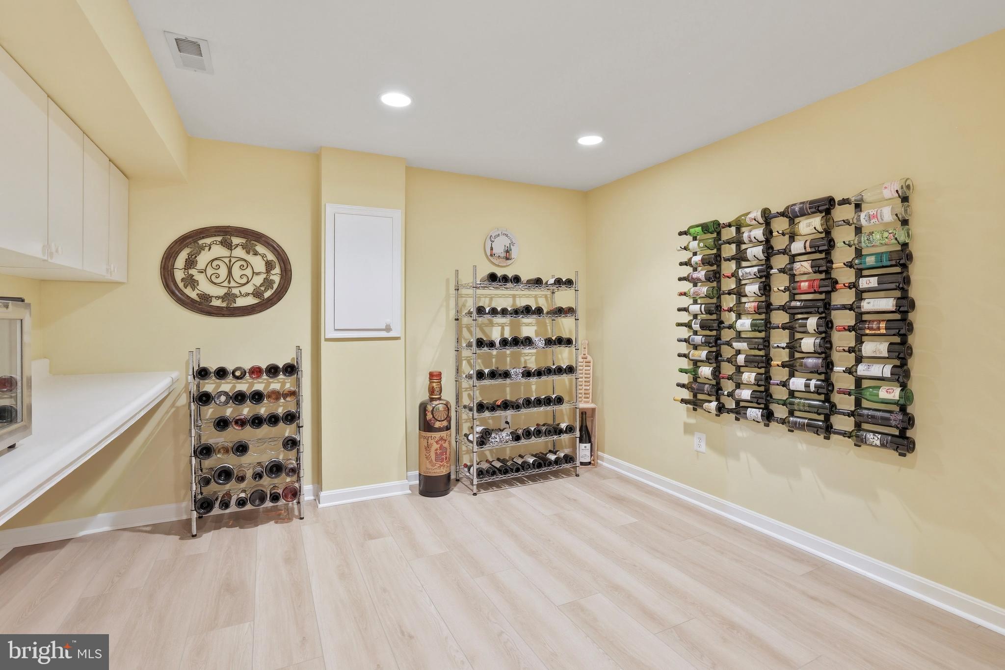 21422 PLYMOUTH PLACE