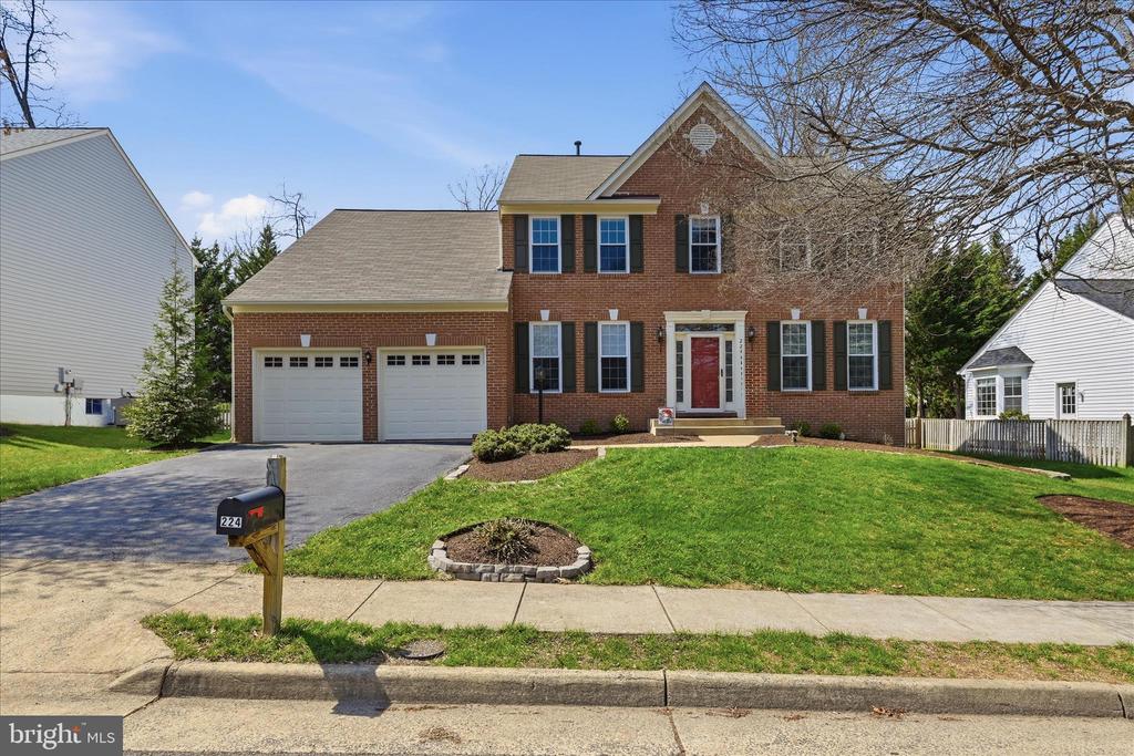 224 LAWFORD DRIVE SW