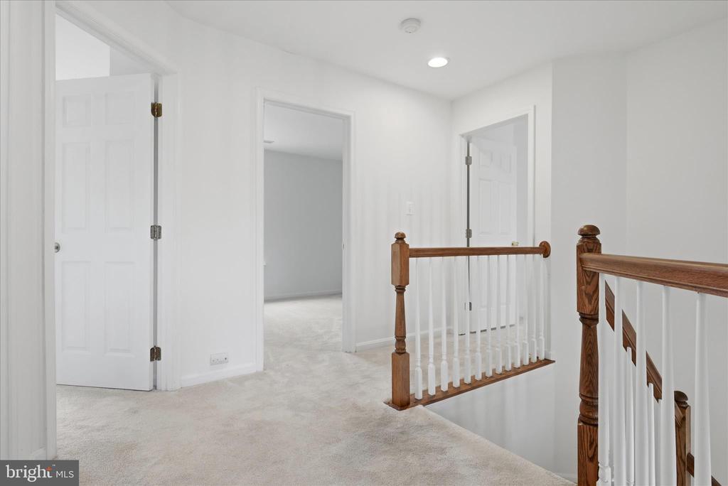 224 LAWFORD DRIVE SW