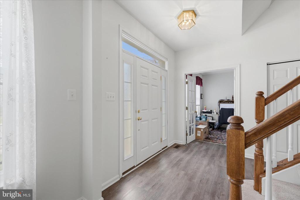 224 LAWFORD DRIVE SW
