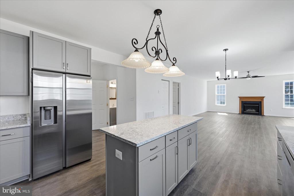 224 LAWFORD DRIVE SW