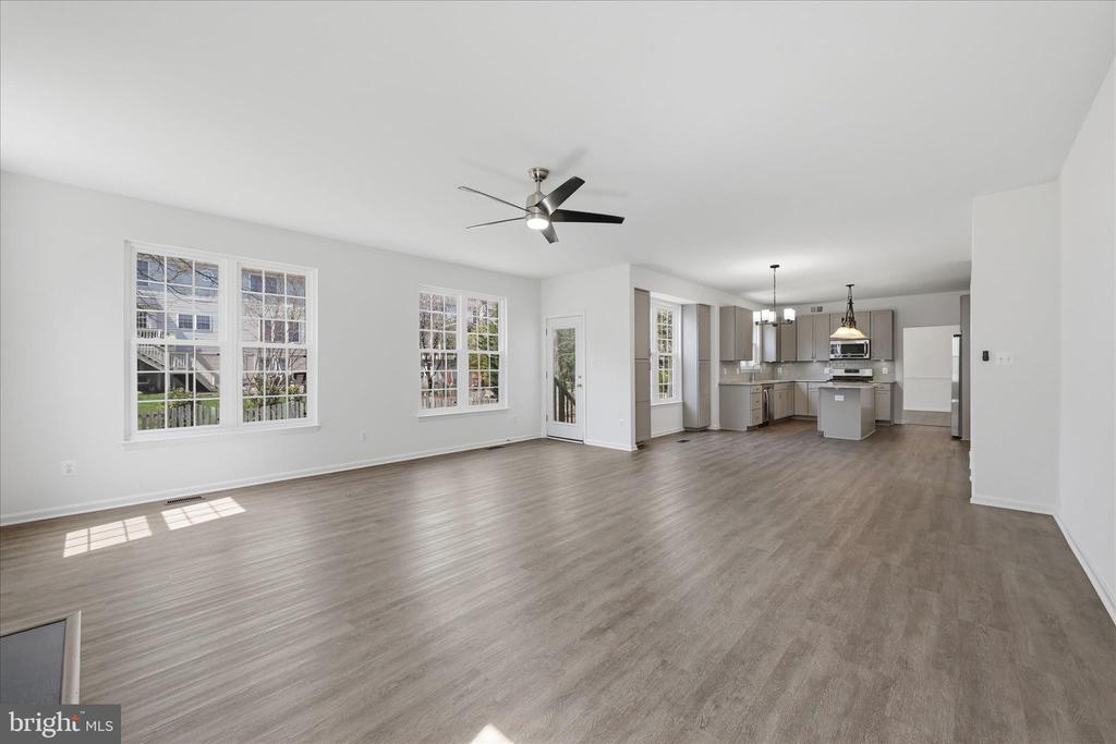 224 LAWFORD DRIVE SW