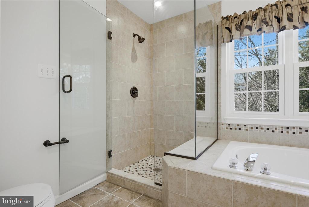 224 LAWFORD DRIVE SW