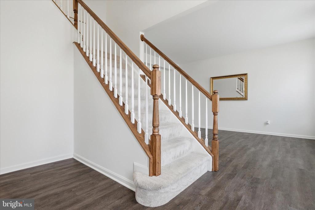 224 LAWFORD DRIVE SW