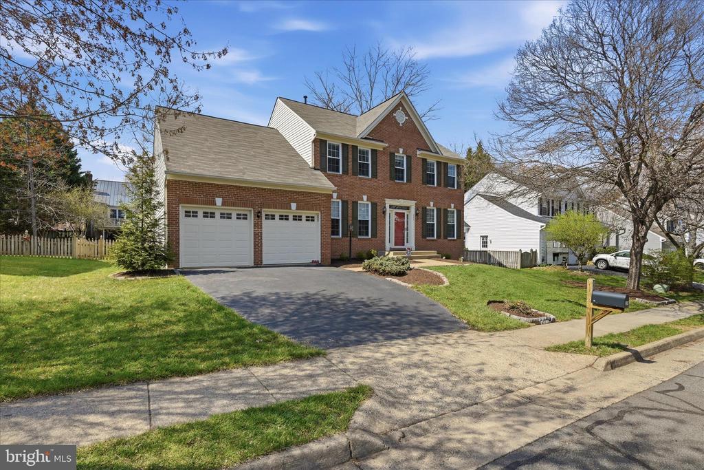 224 LAWFORD DRIVE SW