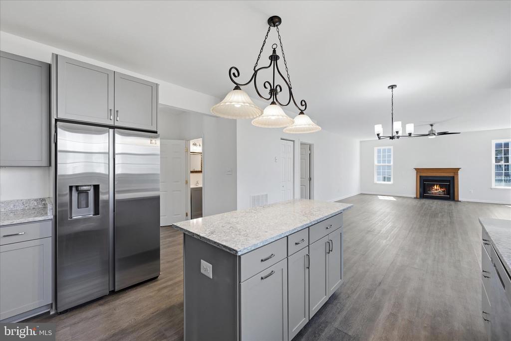 224 LAWFORD DRIVE SW