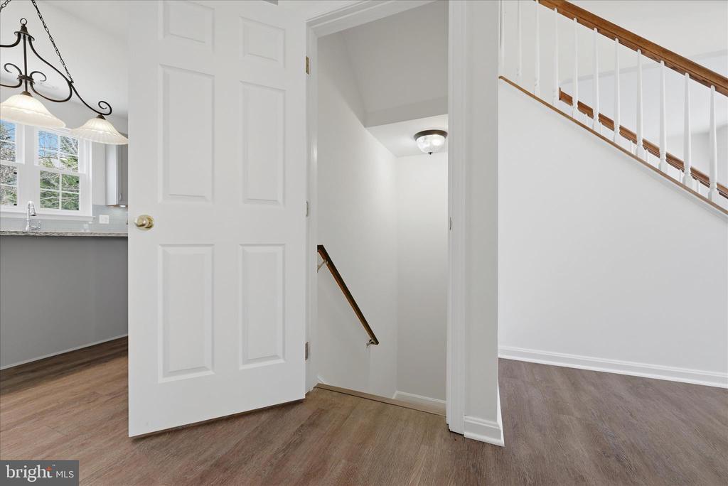 224 LAWFORD DRIVE SW
