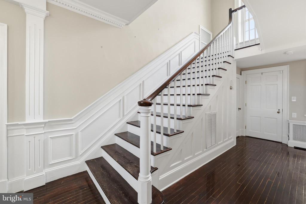 17781 ROXBURY HALL ROAD