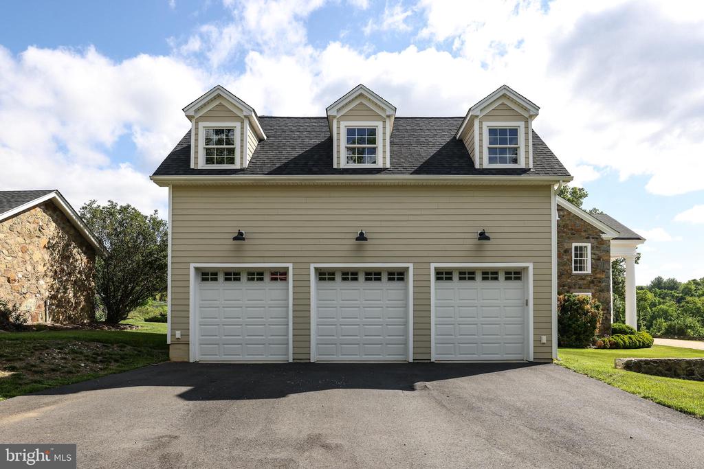 17781 ROXBURY HALL ROAD