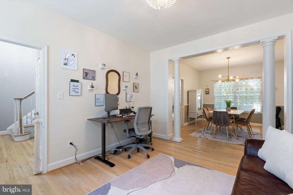 20893 NERINE COURT