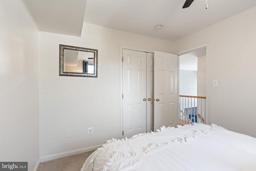 20893 NERINE COURT