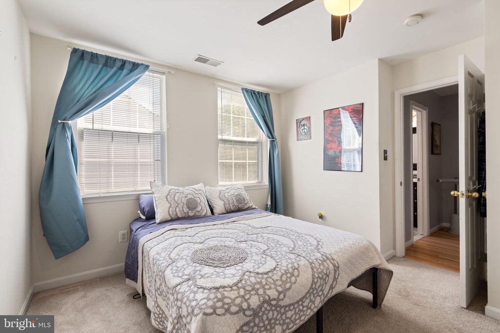 20893 NERINE COURT