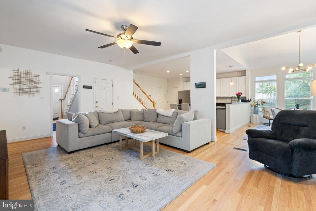 20893 NERINE COURT