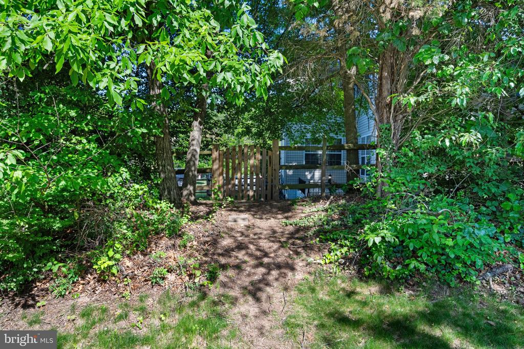 20893 NERINE COURT