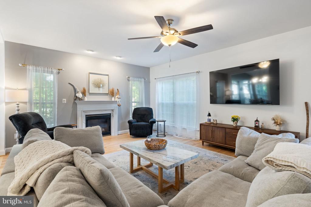 20893 NERINE COURT