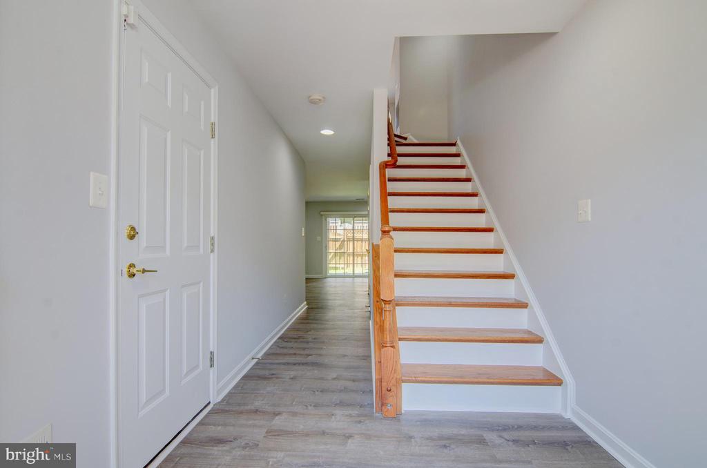 21939 BRAMBLEBUSH TERRACE