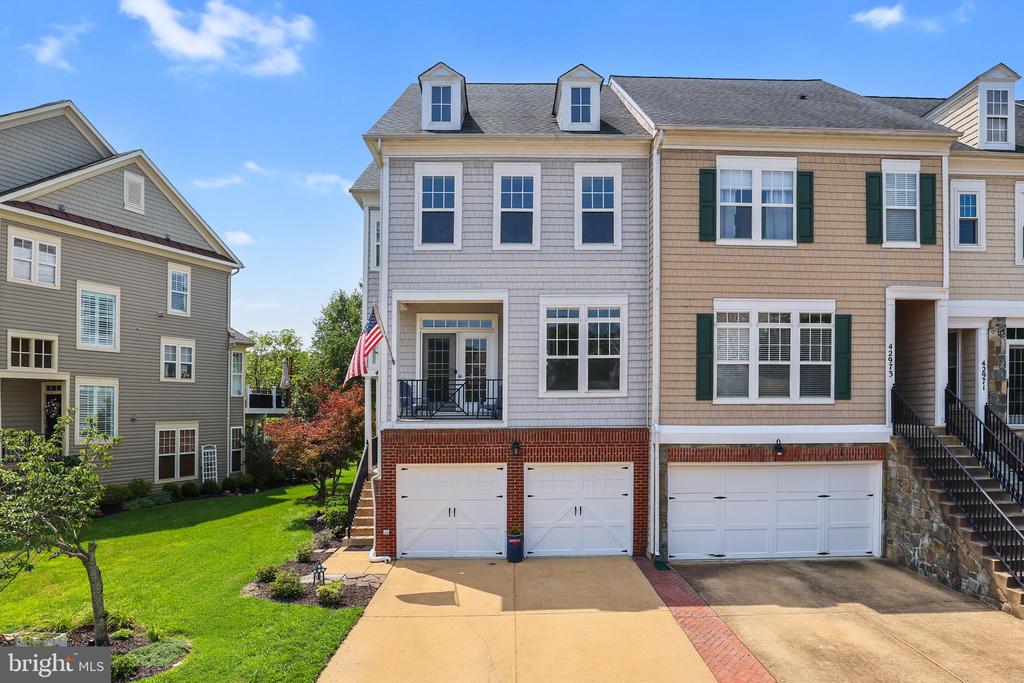 42975 MILL RACE TERRACE