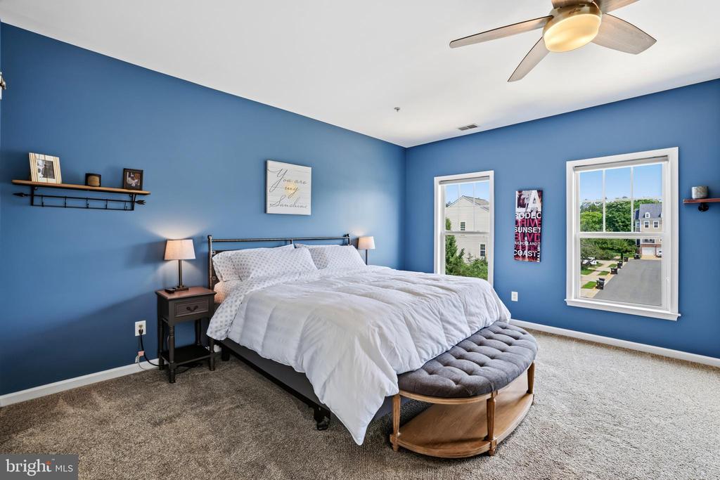 42975 MILL RACE TERRACE
