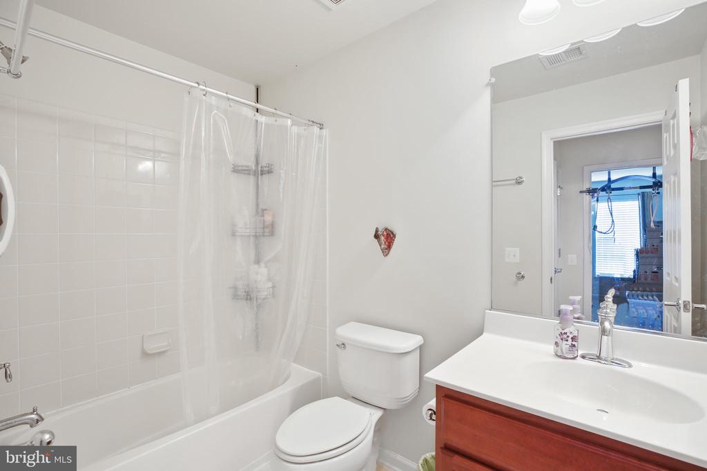 25501 AMBER GATE TERRACE