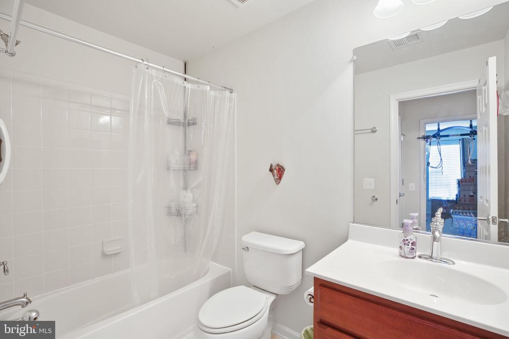 25501 AMBER GATE TERRACE