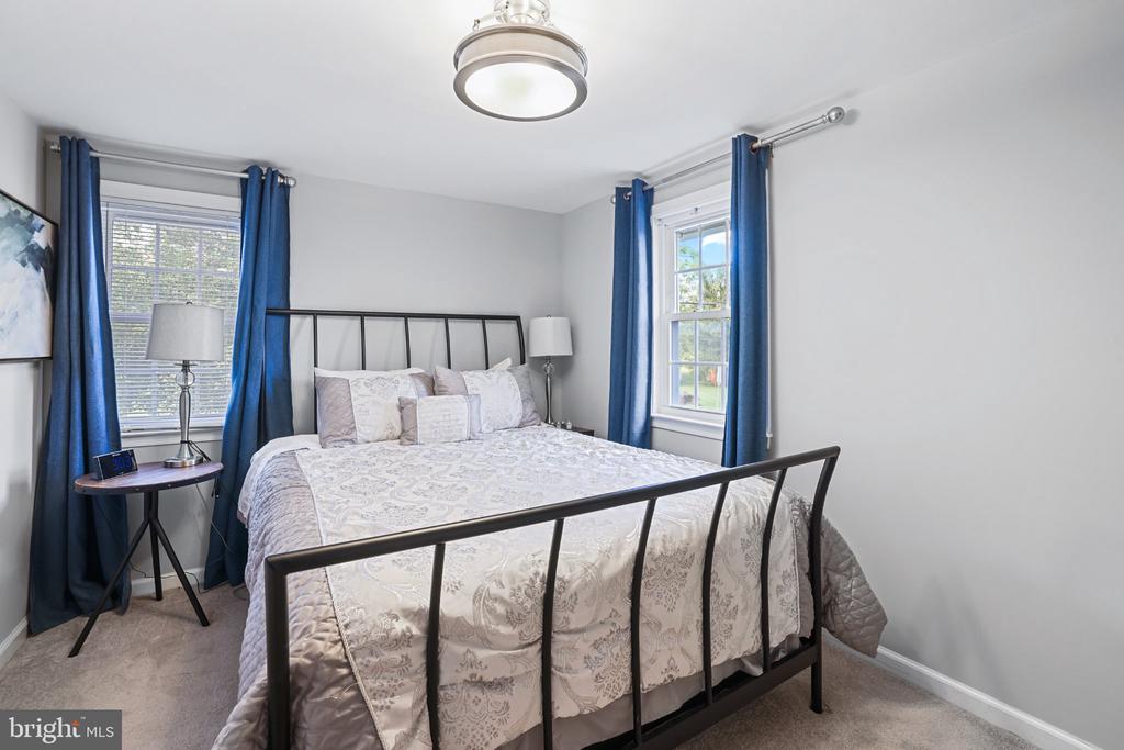 37603 LITTLE RIVER TPKE