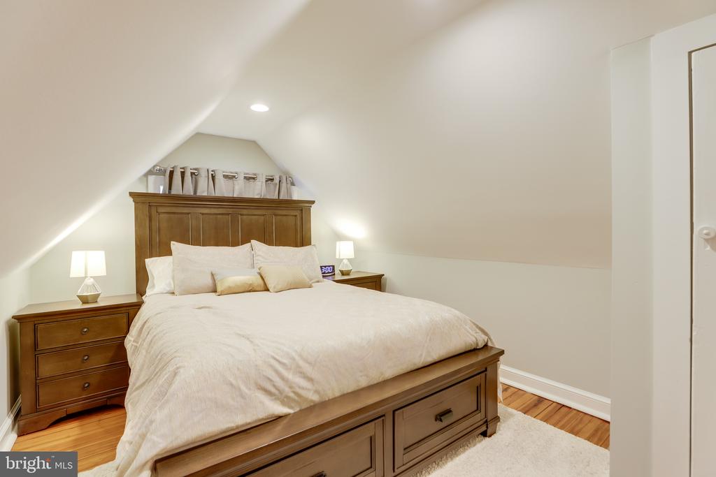 37603 LITTLE RIVER TPKE