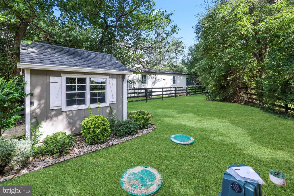 37603 LITTLE RIVER TPKE