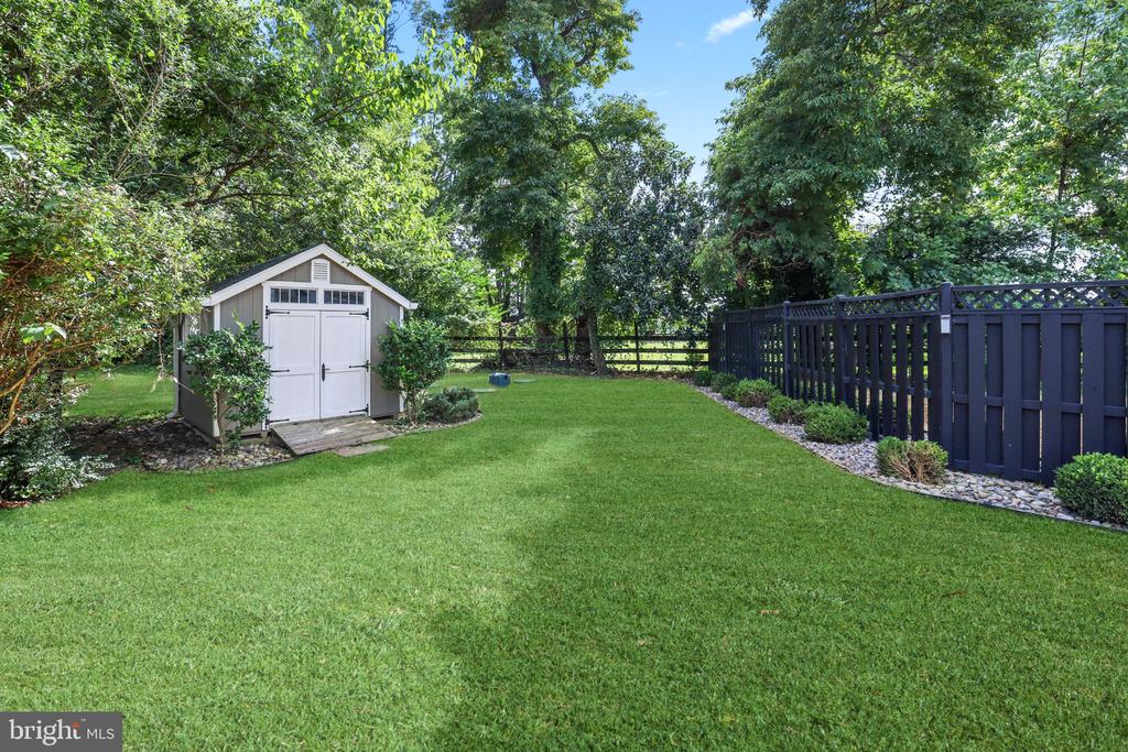 37603 LITTLE RIVER TPKE