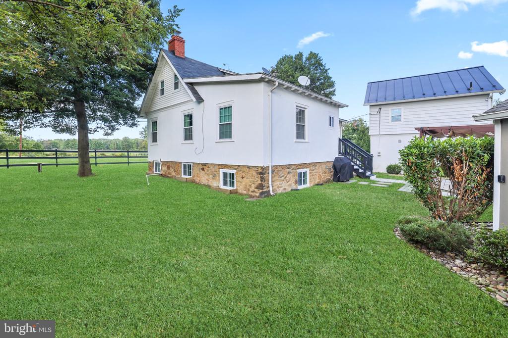 37603 LITTLE RIVER TPKE