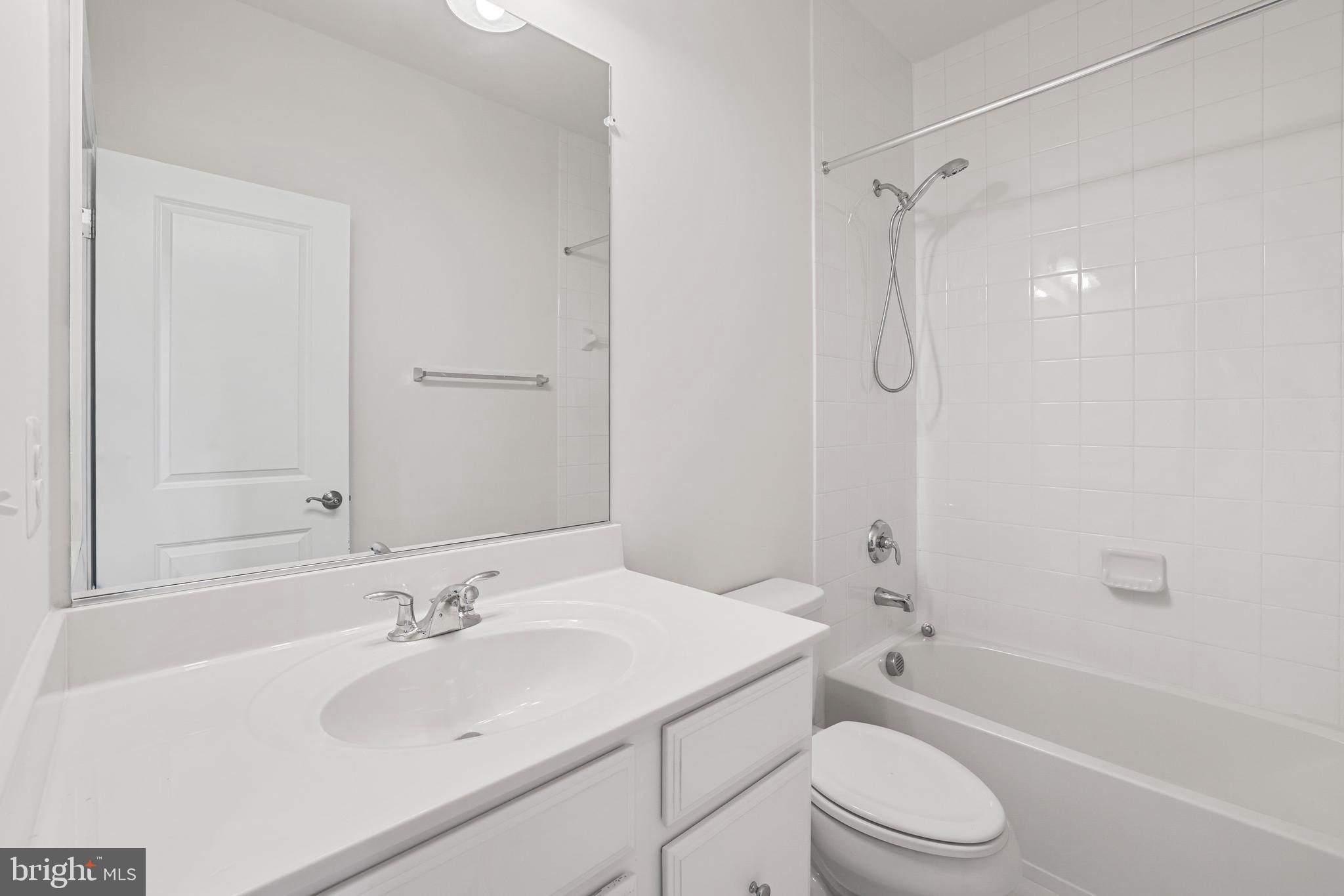 9875 BUCHANAN LOOP