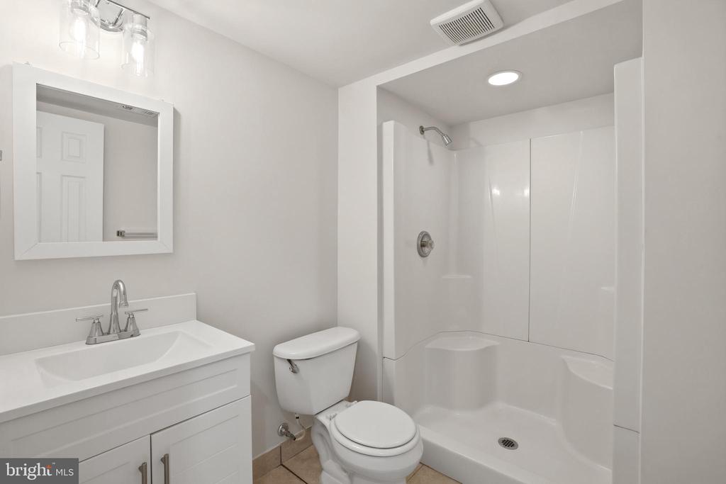 14275 NEWBERN LOOP
