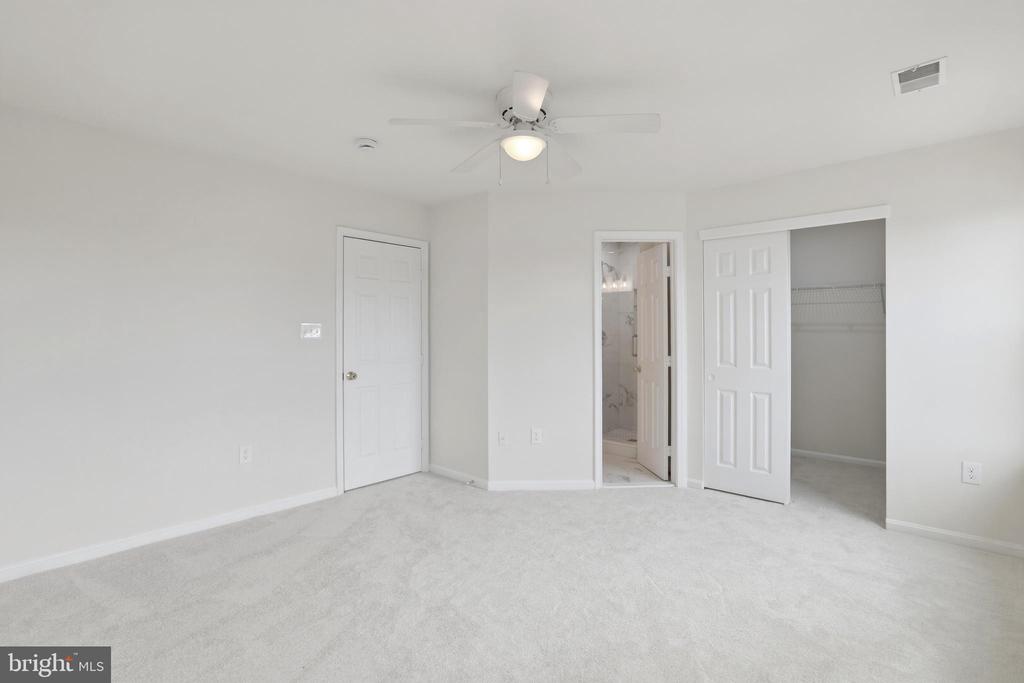 14275 NEWBERN LOOP
