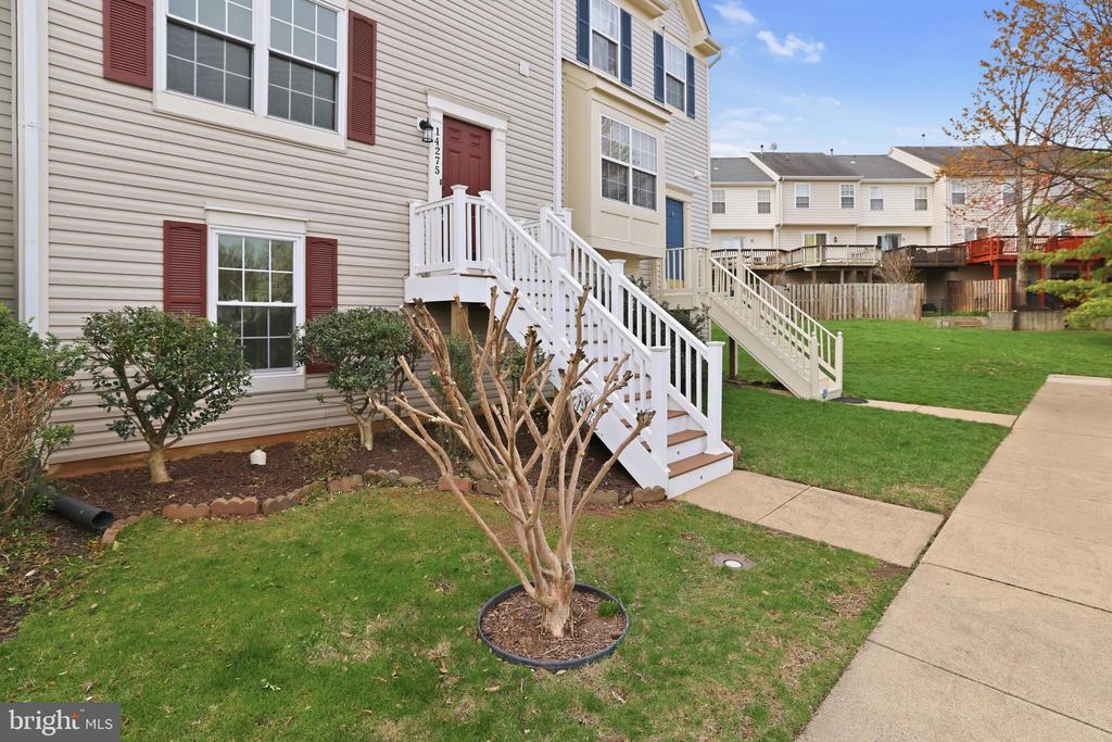 14275 NEWBERN LOOP