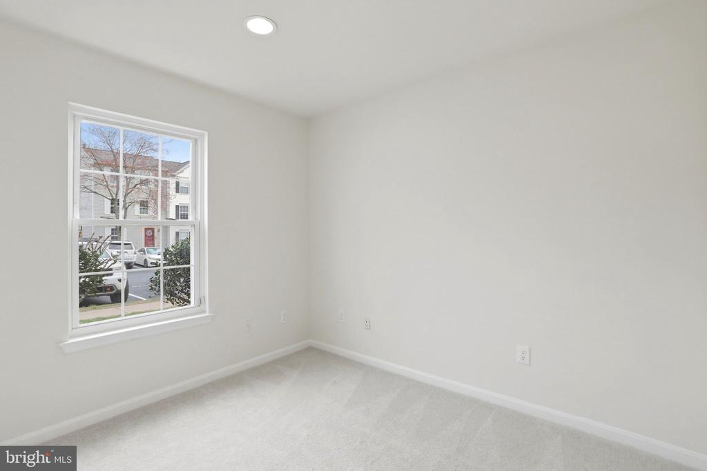 14275 NEWBERN LOOP