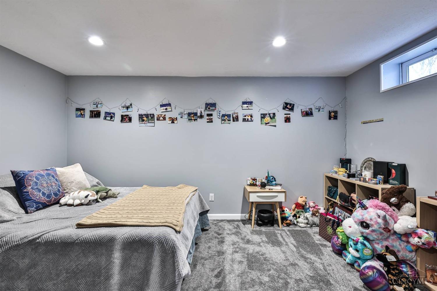 5184 East View Drive