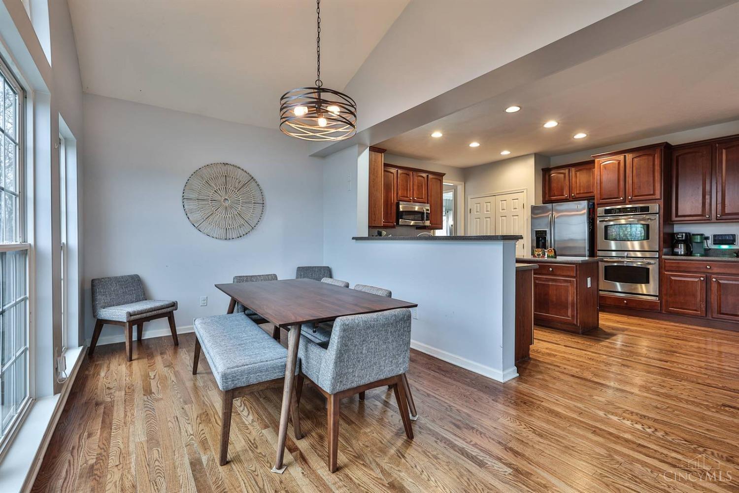 5184 East View Drive