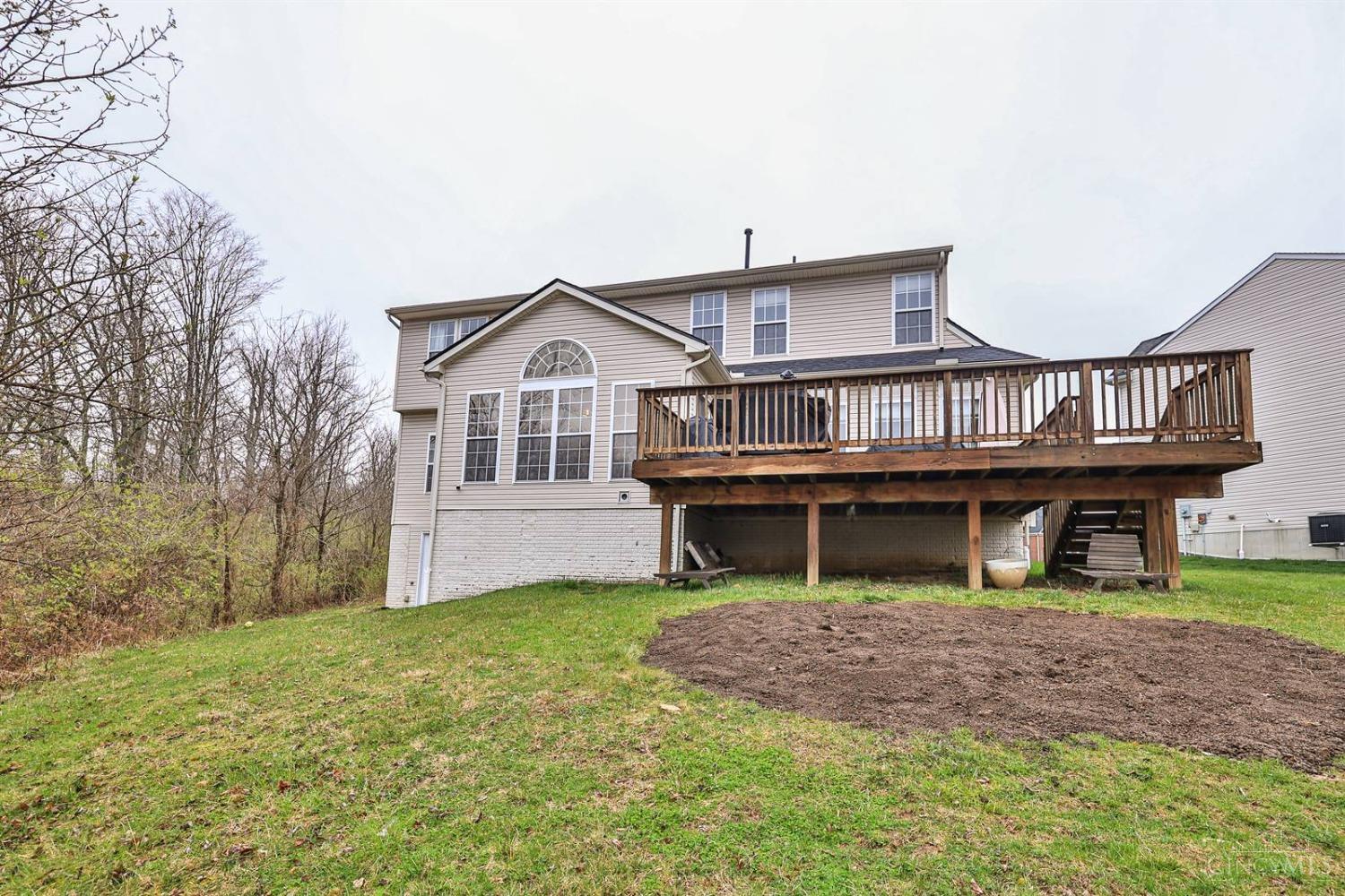 5184 East View Drive