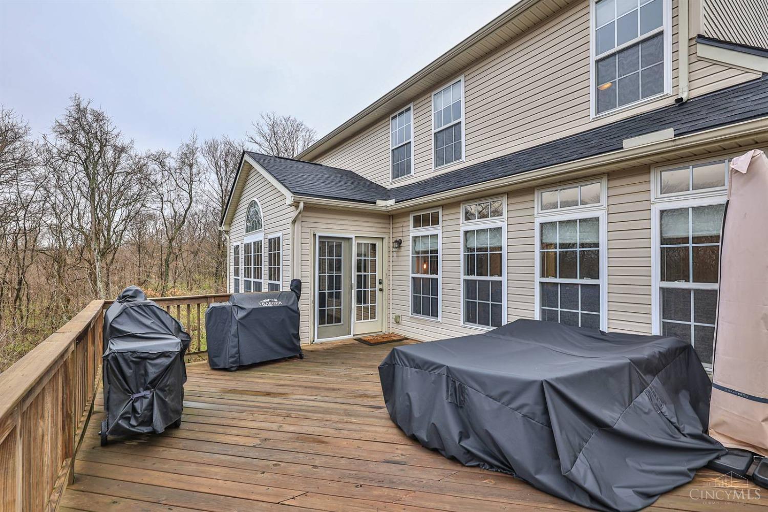 5184 East View Drive