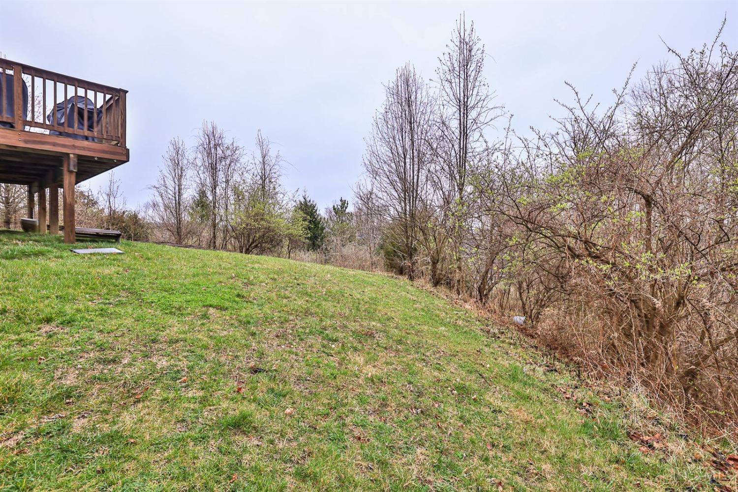 5184 East View Drive