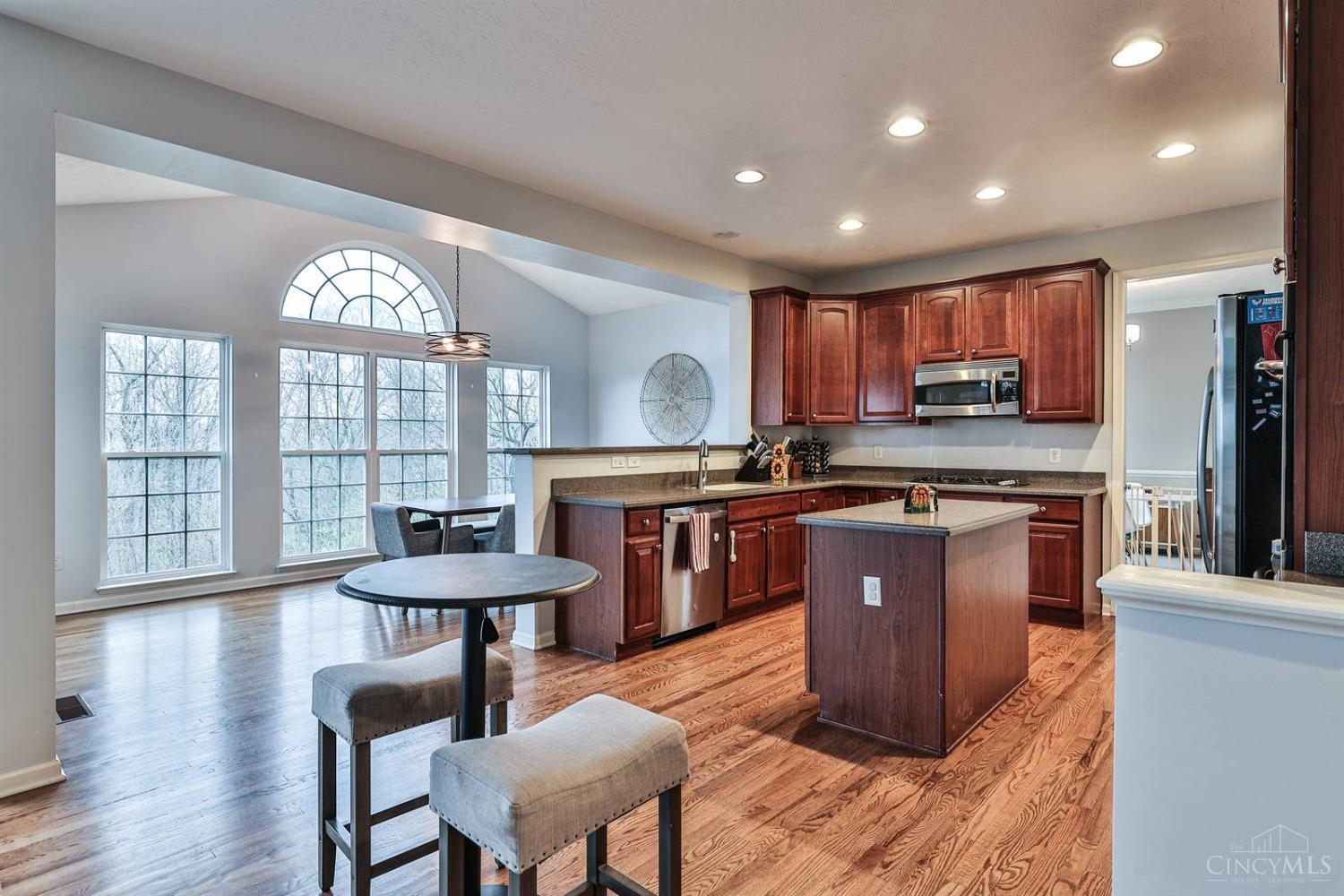 5184 East View Drive