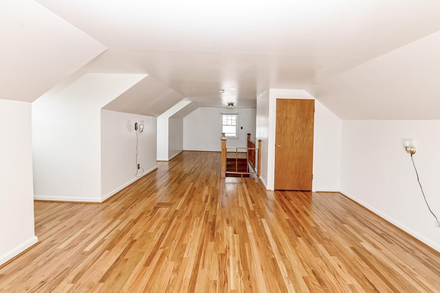 7905 Plainfield Road