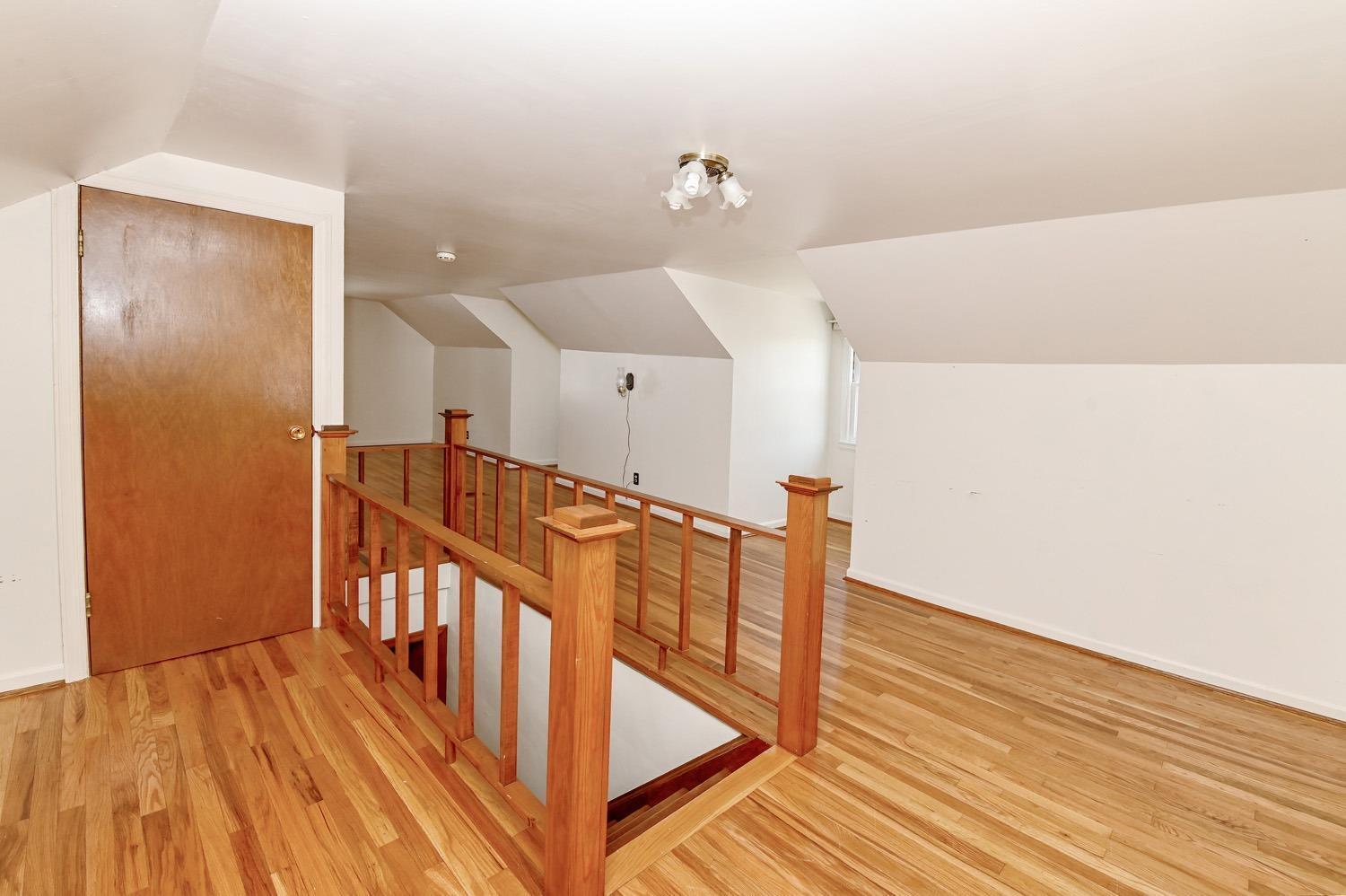 7905 Plainfield Road