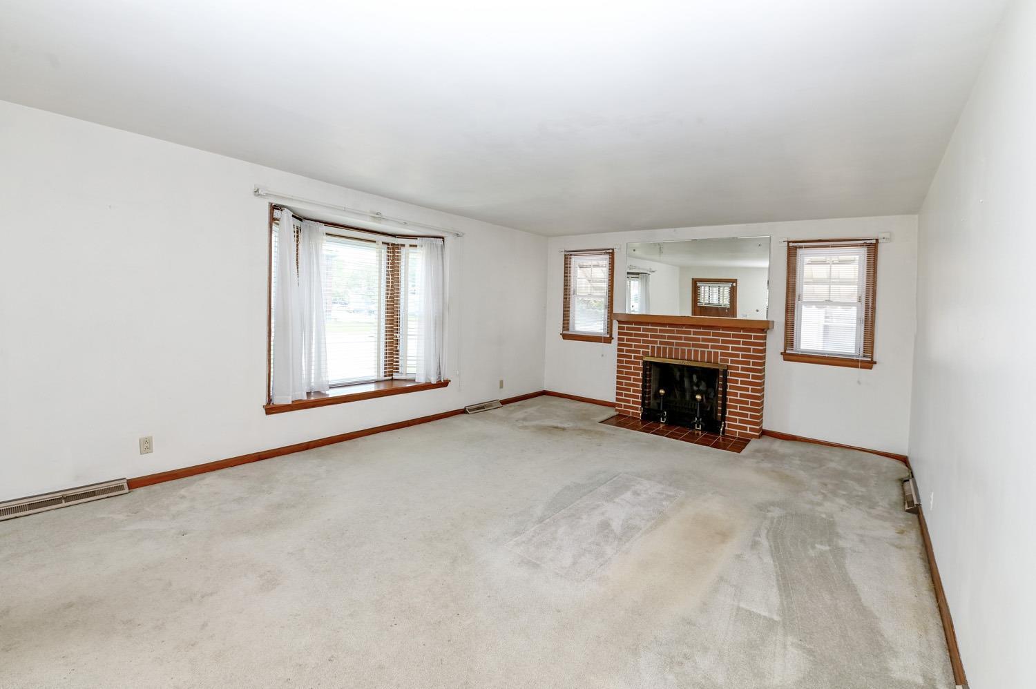 7905 Plainfield Road