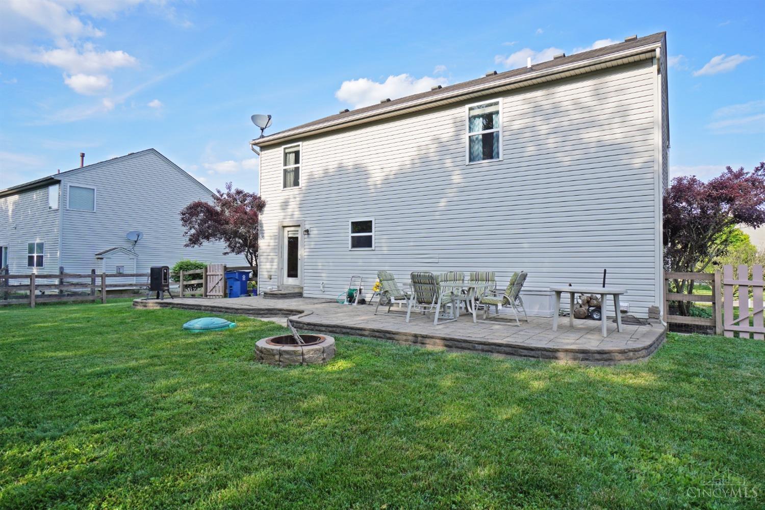 6373 Zoellners Place