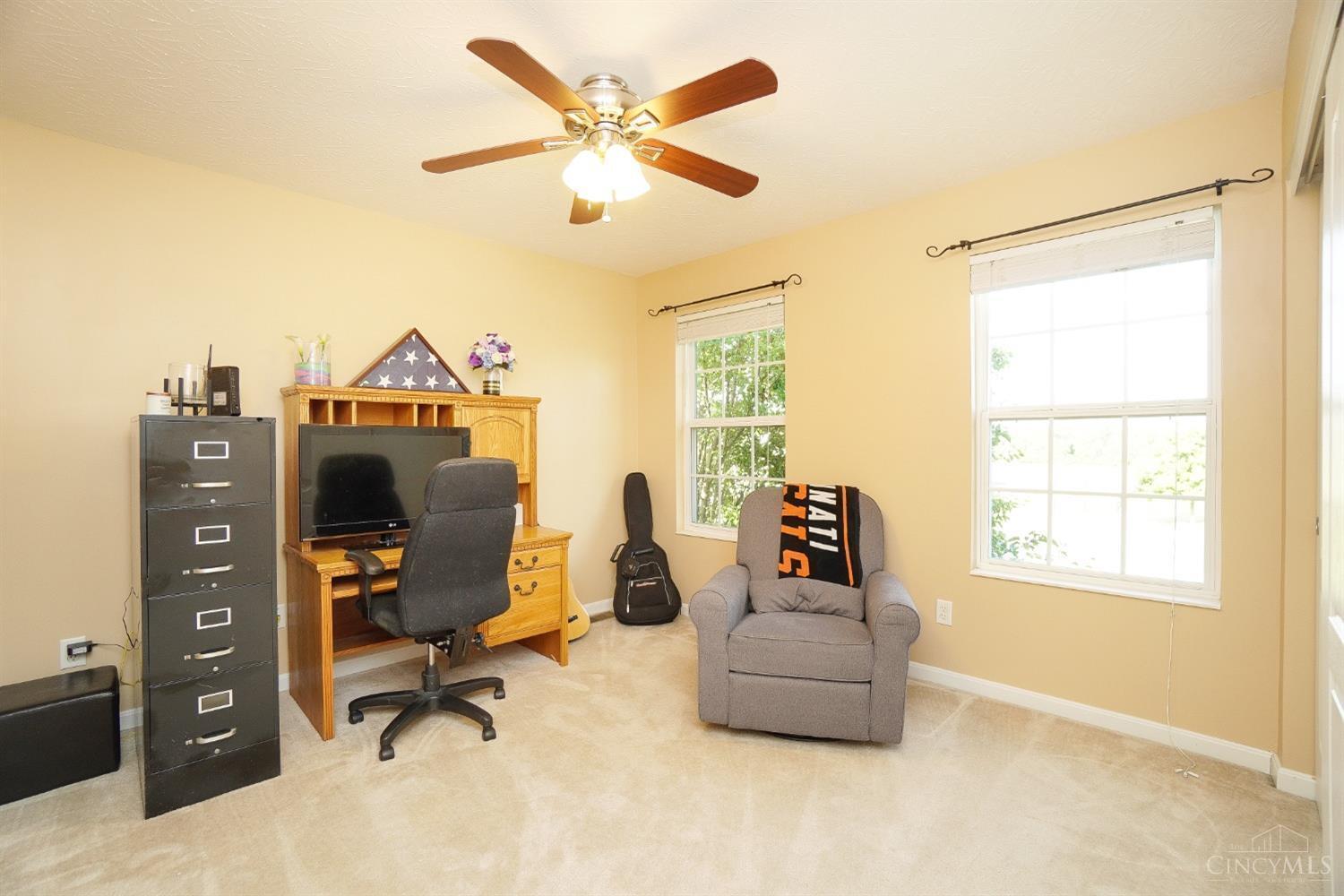 6373 Zoellners Place